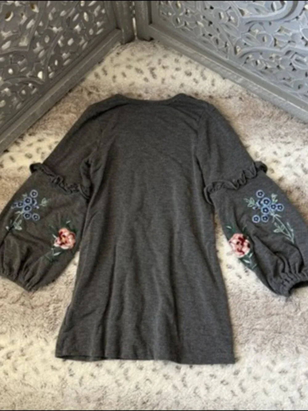 Truly Me gray long sleeve dress girls 5T floral embroidery fiesta girlhoodcore